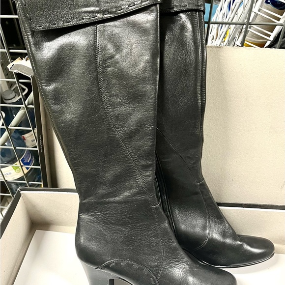 NWOT Black leather high boots, size 6.5, new. Middle height hills. Under knee - Picture 2 of 15